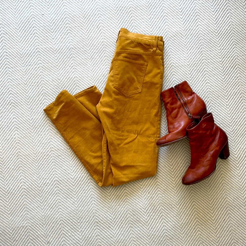 The Perfect Fall Pants! J Crew goldenrod corduroy
